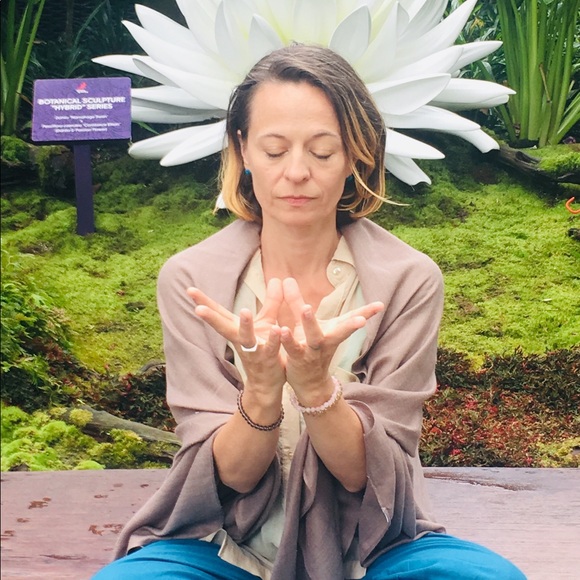 Meet your Posher, Heather - Picture 2 of 4